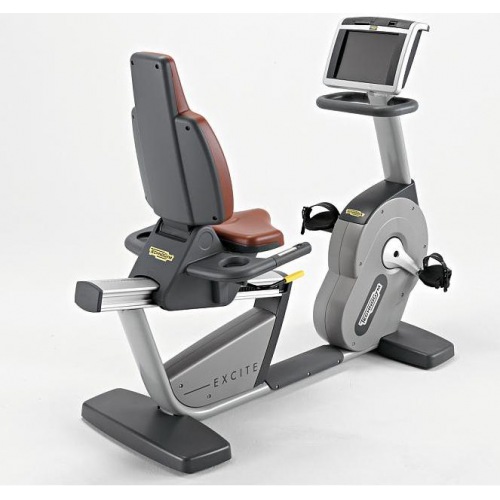 Горизонтальный велотренажер TECHNOGYM Recline 500 MD